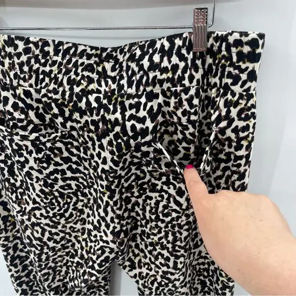 CAbi Style 5680 Leopard Spotted Jogger Size Medium Preppy Pull On Animal Print - Picture 7 of 13
